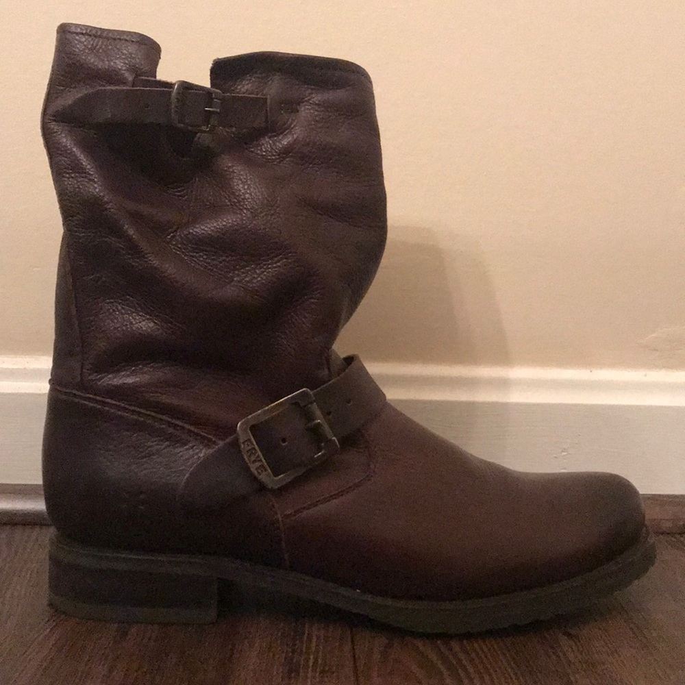 Women’s ‘Veronica Short’ Frye Boots